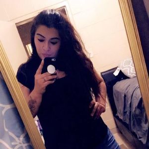 Meet your Posher, Chelsi